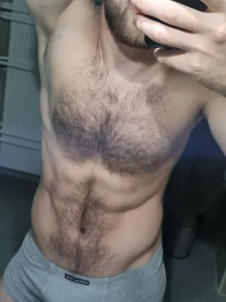 OnlyFans cuenta u196272561 header 2