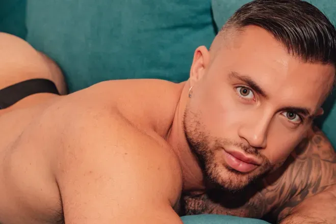 OnlyFans cuenta antonio_milano header 2