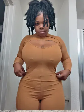 OnlyFans cuenta sexyhips93 avatar 1