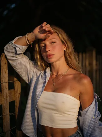 OnlyFans cuenta alicevostok header 2