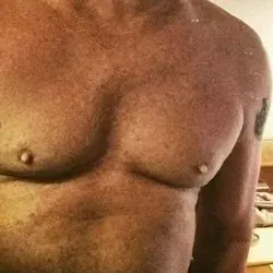 OnlyFans account  salonmarquisny avatar 1