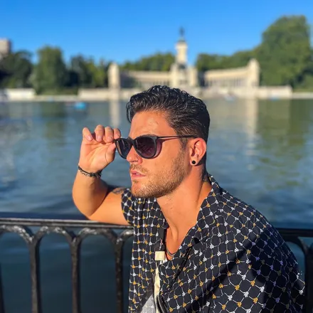 OnlyFans cuenta alejandro0.95 header 2