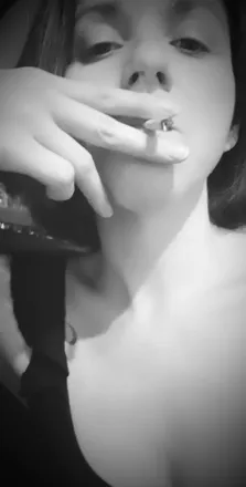 OnlyFans cuenta petra.7 header 2