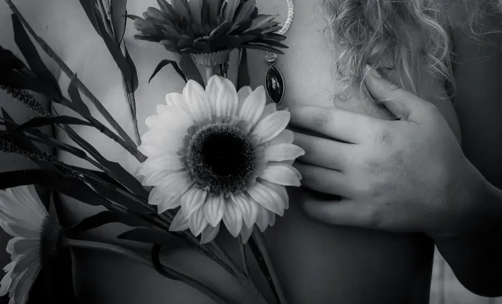 OnlyFans cuenta swt_ltl_unfrgtble_thing header 2