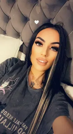 OnlyFans cuenta marinaqueen avatar 1