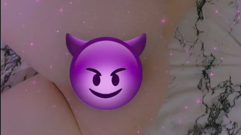 OnlyFans cuenta emucxo header 1