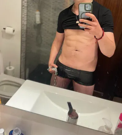 OnlyFans account  universitario-xavi header 2