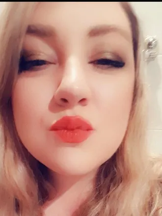 OnlyFans cuenta karboniix header 2