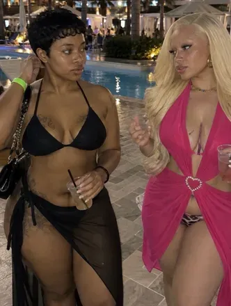 OnlyFans cuenta sexyymilan header 2