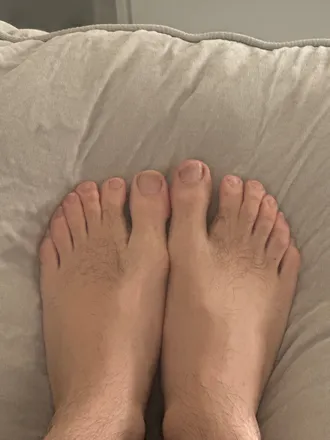 OnlyFans cuenta twelvetoesout header 2