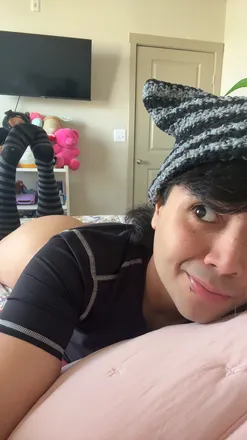 OnlyFans account  xviangelo header 2