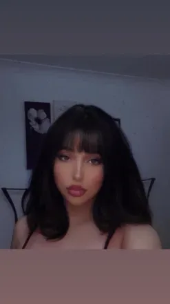 OnlyFans cuenta luxi_xo avatar 1