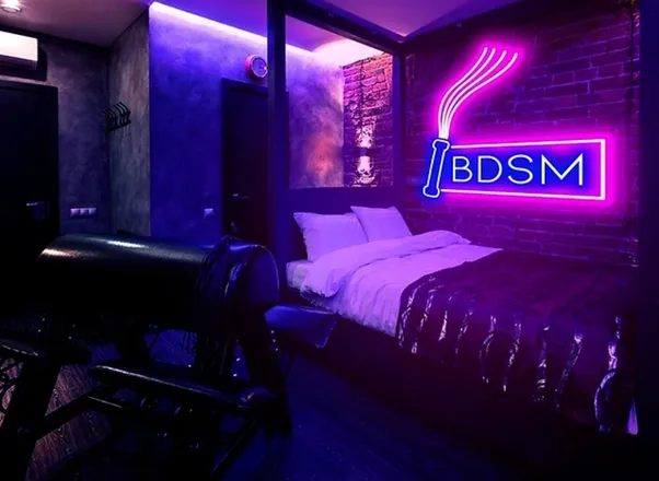 OnlyFans cuenta femdom_rts header 2