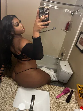OnlyFans account  dovesosexc avatar 1