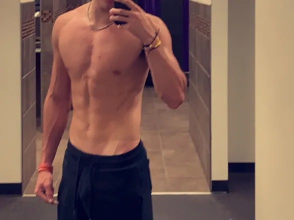 OnlyFans cuenta matthewfro header 2