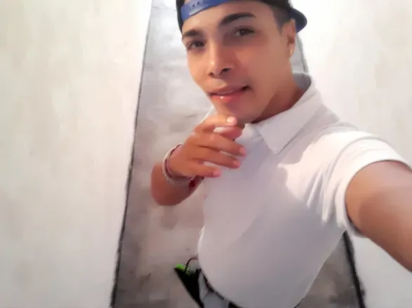 OnlyFans cuenta kingofking001 avatar 1