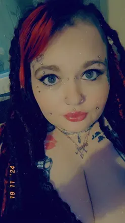OnlyFans cuenta ravenblack_666 avatar 1