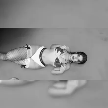 OnlyFans account  sofia_torrex header 2