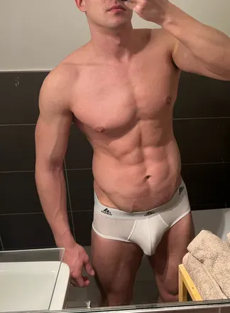 OnlyFans account  berlingay94 avatar 1