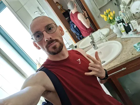 OnlyFans cuenta rickygrey1993 avatar 1