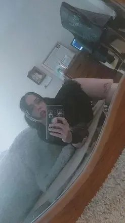OnlyFans account  creepxxqueen header 2