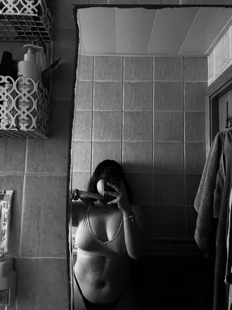 OnlyFans account  jess.santosof avatar 1