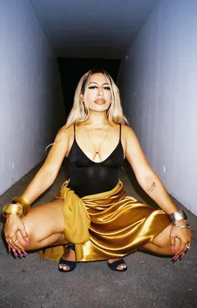 OnlyFans cuenta worshipsimi avatar 1