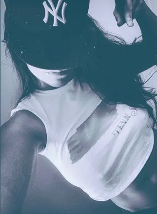 OnlyFans cuenta lovelovelivin header 2