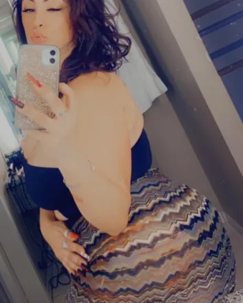 OnlyFans cuenta wetdreamm header 2