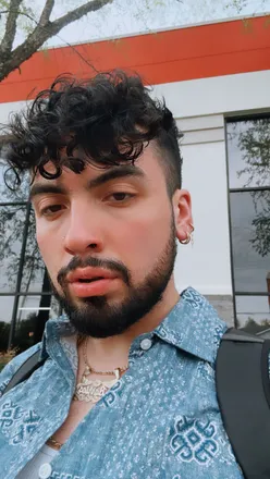OnlyFans cuenta dr.honey1 header 2