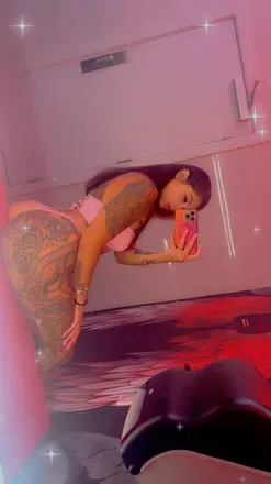 OnlyFans cuenta tatted_phoenixx avatar 1