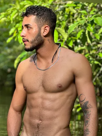 OnlyFans cuenta avancini888 header 2