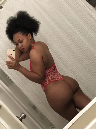 OnlyFans cuenta skyy143 header 2