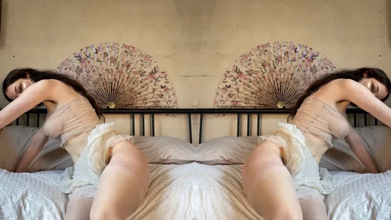 OnlyFans account  vextape header 2