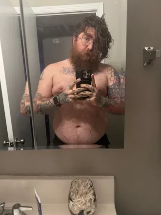 OnlyFans account  mychemicalhomance avatar 1