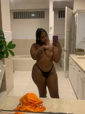 OnlyFans cuenta luciiana13 avatar 1