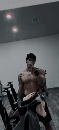 OnlyFans cuenta ruiz.98 header 2