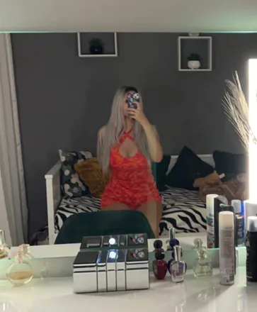OnlyFans cuenta giulixiy header 2