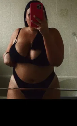 OnlyFans account  babygalcourt avatar 1