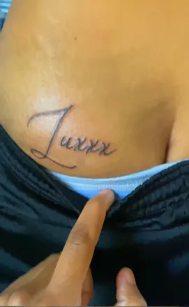 OnlyFans cuenta luxuriouslux header 2