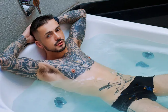 OnlyFans cuenta criisvilela header 2