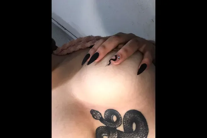 OnlyFans cuenta malilla_ny avatar 1