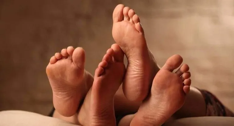 OnlyFans cuenta scarlet_soles_and_feet header 2