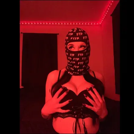 OnlyFans cuenta violetttmoon avatar 1