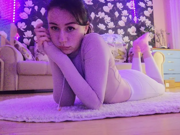 OnlyFans cuenta pollydimond header 2