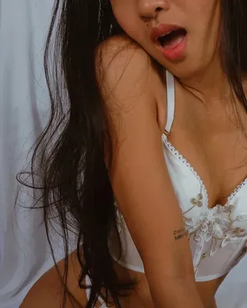 OnlyFans cuenta yourasianbebe avatar 1