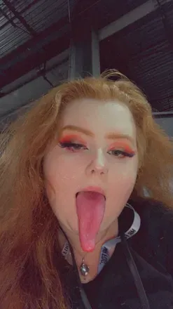 OnlyFans cuenta longtonguebitch avatar 1