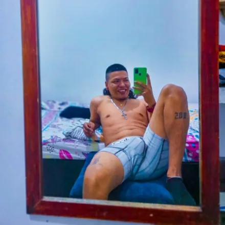 OnlyFans cuenta ttotoy420 header 2