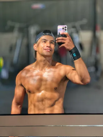 OnlyFans account  ppaacc header 2