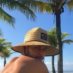 OnlyFans de augustdias